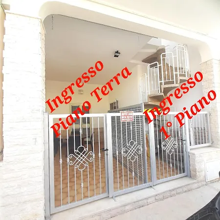 Апартаменты Da Michele, Zona Centro Торре-Лапилло